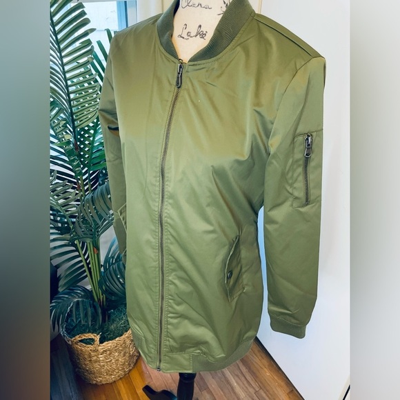 LA COALITION Long Bomber Jacket - Picture 16 of 17